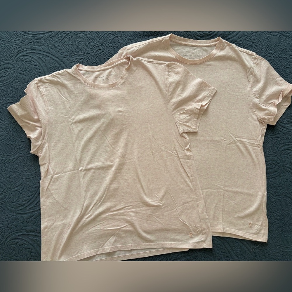 Everlane 2 pink weathered Tee’s